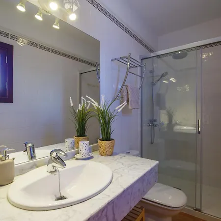 234 - Reinosa By Now Ltd Villa Playa Blanca