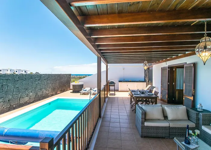 234 - Reinosa By Now Ltd Vila