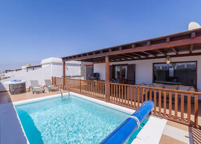 234 - Reinosa By Now Ltd Vila